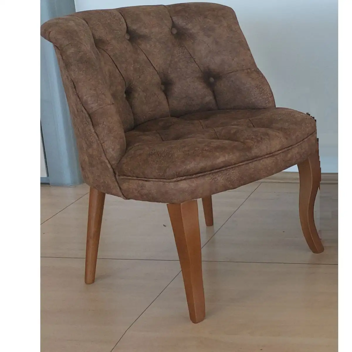 Fotoliu cu picioare din lemn Cafe, maro textil, Homs