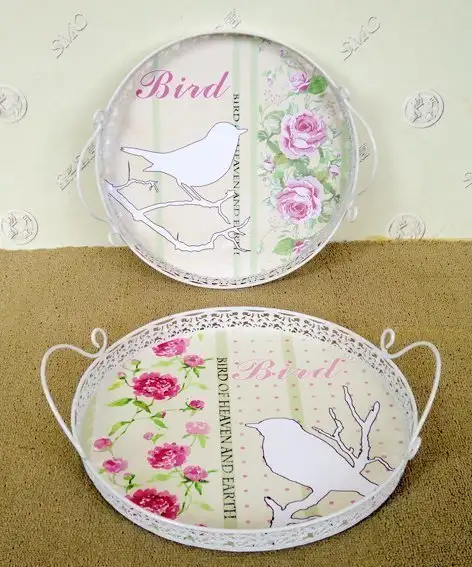 Set 2 tavi servire metal Bird Homs 39 x 34 x 9 cm 1 Set 2 tavi servire metal Bird Homs 39 x 34 x 9 cm