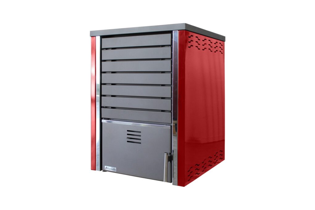 Centrala pe lemne FORNELLO SAUNA RED 30 kw pe combustibil solid ( lemn,carbune,bricheti ) ce se poate utiliza pentru incalzirea locuintelor,  si este echipat cu pompa de circulatie