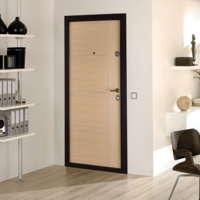 Usa metalica apartament Prestige 02 B bej 96 x 205 cm stanga