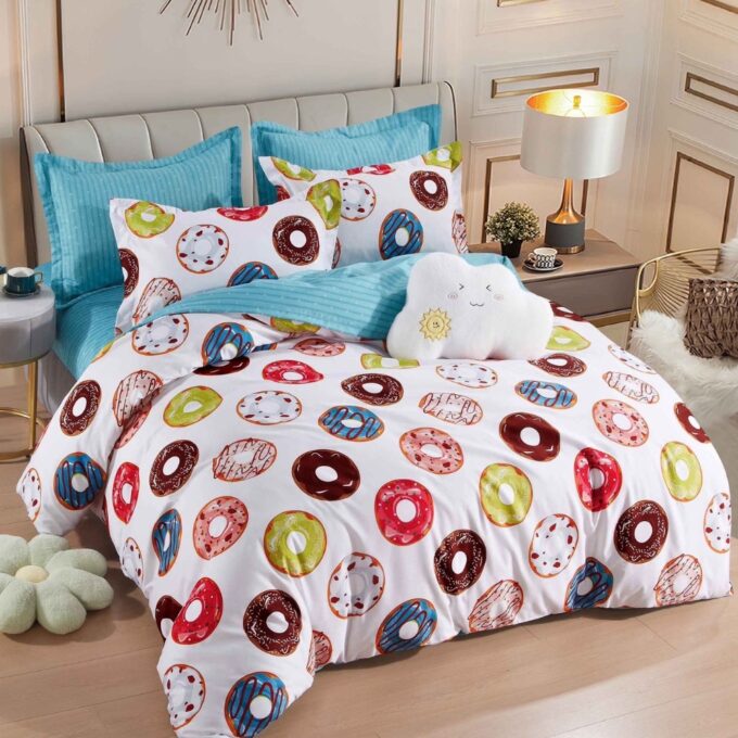 Lenjerie pat dublu, FINET, 6 piese, Jojo Home, Alb, Multicolor, Gogosi, Donuts 1 Lenjerie pat dublu, FINET, 6 piese, Jojo Home, Alb, Multicolor, Gogosi, Donuts