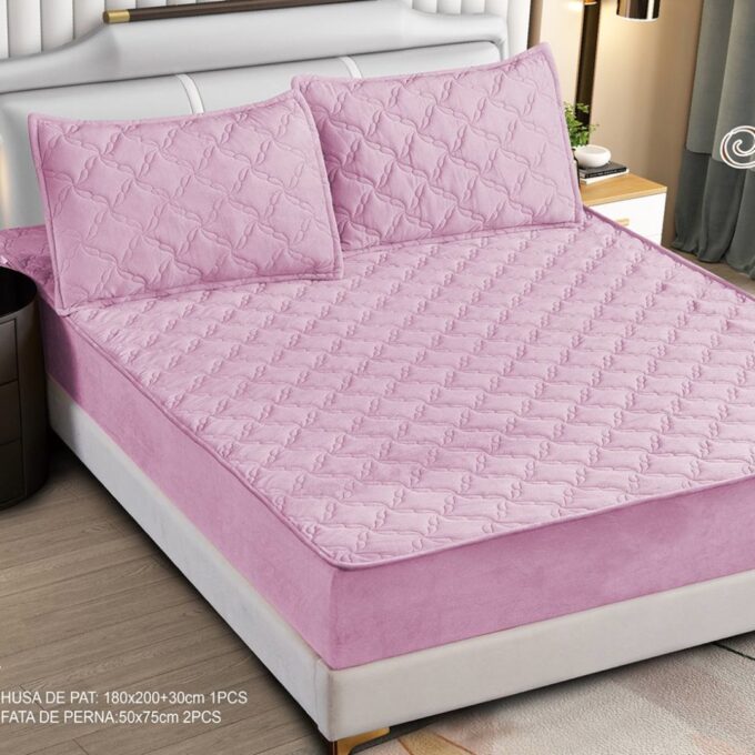 Husa Matlasata Tip Topper din Catifea 180x200cm, cu 2 Fete de Perna 50x70cm -  Somn Odihnitor si Sustinere pentru Spate, Roz inchis