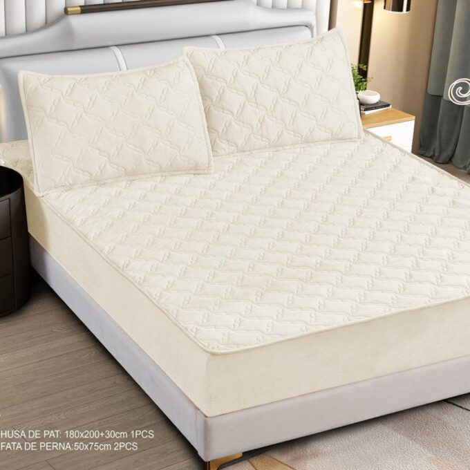 Husa Matlasata Tip Topper din Catifea 180x200cm, cu 2 Fete de Perna 50x70cm -  Somn Odihnitor si Sustinere pentru Spate, Crem