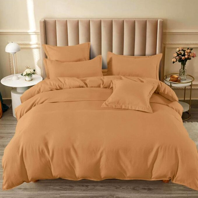 Lenjerie pat dublu cu ELASTIC, Finet, 6 piese, Camel 1 Lenjerie pat dublu cu ELASTIC, Finet, 6 piese, Camel