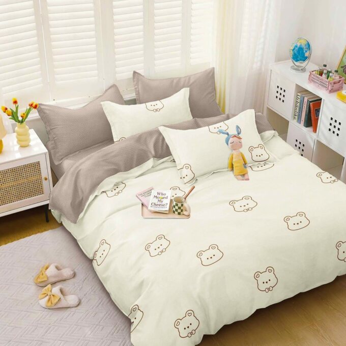 Lenjerie pat dublu bumbac satinat - 3 Bucati 219 Lei - Crem ursuleti 1 Lenjerie pat dublu bumbac satinat - 3 Bucati 219 Lei - Crem ursuleti