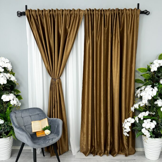 Set 2 Draperii Soft Touch, cu Aspect Fin si Tenta Satinata, 140cm latime x 260cm inaltime, cu TIV LAT, Maro Bronz