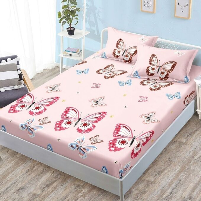 Cearsaf cu Elastic, Bumbac Satinat, 180x200 cm + 2 Fete de Perna 50x70 cm, Roz, Fluturi 1 Cearsaf cu Elastic, Bumbac Satinat, 180x200 cm + 2 Fete de Perna 50x70 cm, Roz, Fluturi