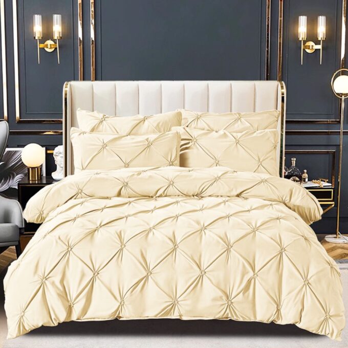 Lenjerie de Pat Premium, JOJO HOME, Finet cu Pliuri Brodate, 6 Piese, Nesifonabila si Durabila, Crem 1 Lenjerie de Pat Premium, JOJO HOME, Finet cu Pliuri Brodate, 6 Piese, Nesifonabila si Durabila, Crem