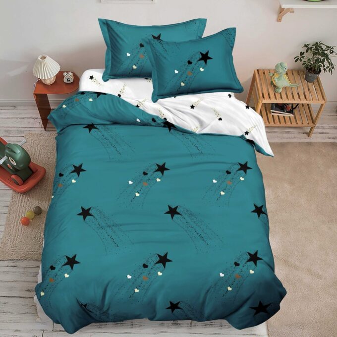 Lenjerie pat 140x200cm, FINET, 4 piese, cu ELASTIC, Verde, stelute 1 Lenjerie pat 140x200cm, FINET, 4 piese, cu ELASTIC, Verde, stelute
