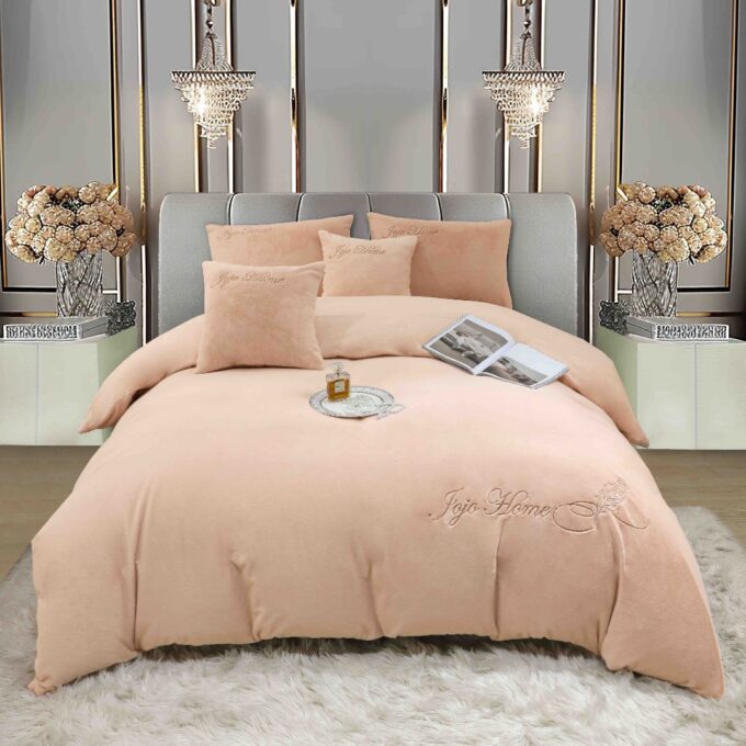 Lenjerie de pat, Soft Touch, Jojo Home, cu Blanita Short Hair, Rabbit, 200x230 cm, 6 piese, Cappuccino 1 Lenjerie de pat, Soft Touch, Jojo Home, cu Blanita Short Hair, Rabbit, 200x230 cm, 6 piese, Cappuccino