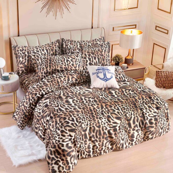 Lenjerie pat 1 PERSOANA, FINET, 4 piese, Jojo Home, Bej, Maro, Animal Print 1 Lenjerie pat 1 PERSOANA, FINET, 4 piese, Jojo Home, Bej, Maro, Animal Print