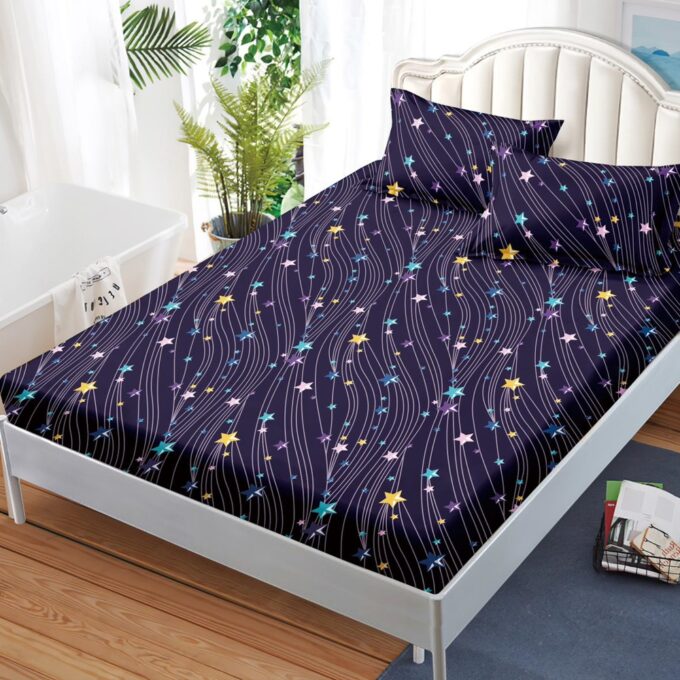 Cearsaf cu elastic, FINET, 180x200cm, 2 fete de perne 50x70cm, Mov, ploaie de stele 1 Cearsaf cu elastic, FINET, 180x200cm, 2 fete de perne 50x70cm, Mov, ploaie de stele