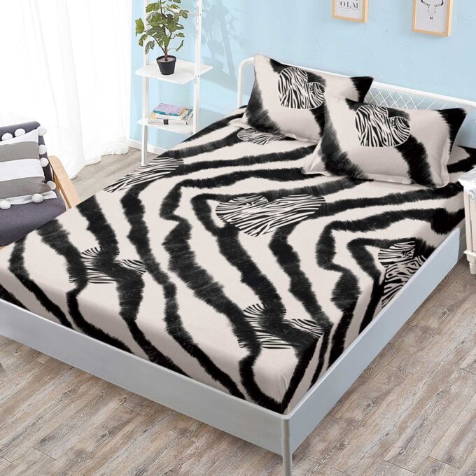 Cearsaf cu elastic, FINET, 180x200cm, 2 fete de perne 50x70cm, Bej, Negru, animal print, inimioare