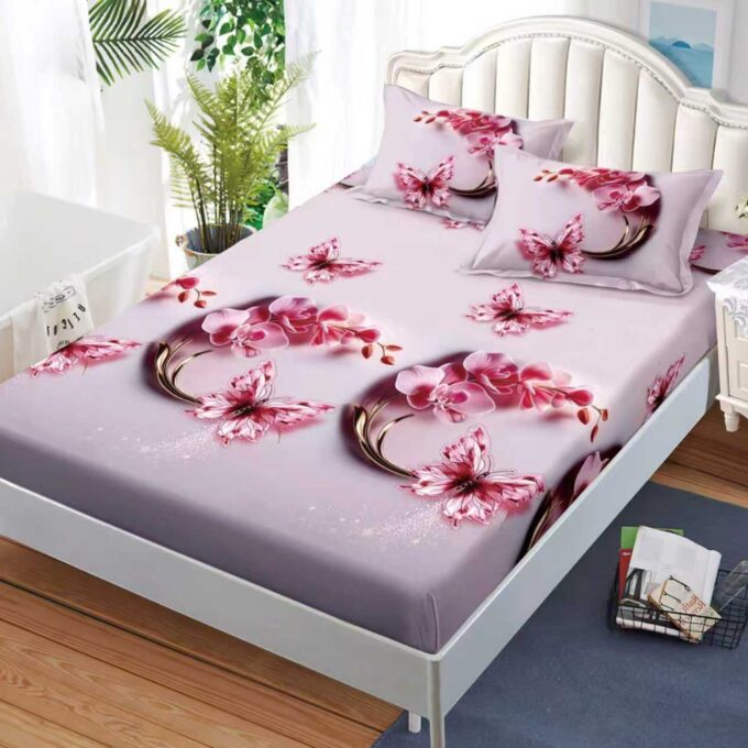 Cearsaf cu Elastic, Bumbac Satinat, 180x200 cm + 2 Fete de Perna 50x70 cm, Roz, flori si fluturi 1 Cearsaf cu Elastic, Bumbac Satinat, 180x200 cm + 2 Fete de Perna 50x70 cm, Roz, flori si fluturi