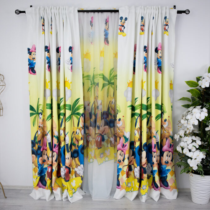 Set 2 Draperii Satinata pentru copii, Mickey si Minnie, 140cm latime x 260cm inaltime, cu tiv lat pt bara