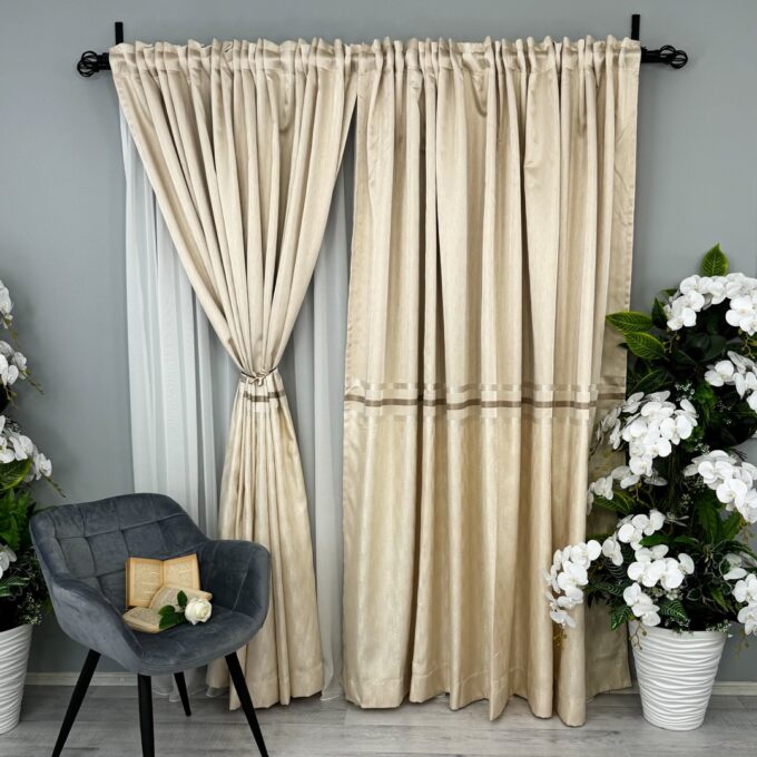 Set 2 Draperii Lines, Satinata, Texturata, Crem, 140cm latime x 260cm inaltime, cu tiv lat pt bara