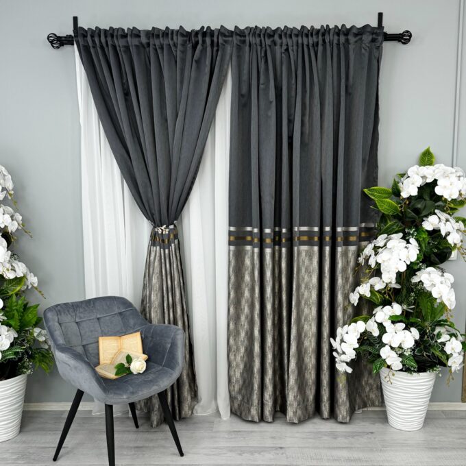 Set 2 Draperii Lines, Satinata, Texturata, Antracit cu Bej, 140cm latime x 260cm inaltime, cu tiv lat pt bara