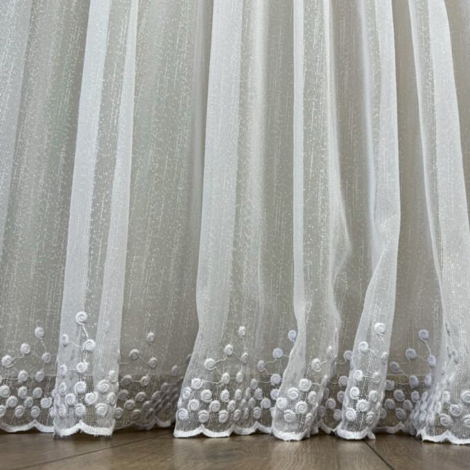 Perdea Dolce tip IN Brodat, Alb, 140cm latime x 260cm inaltime, cu rejansa pt bara