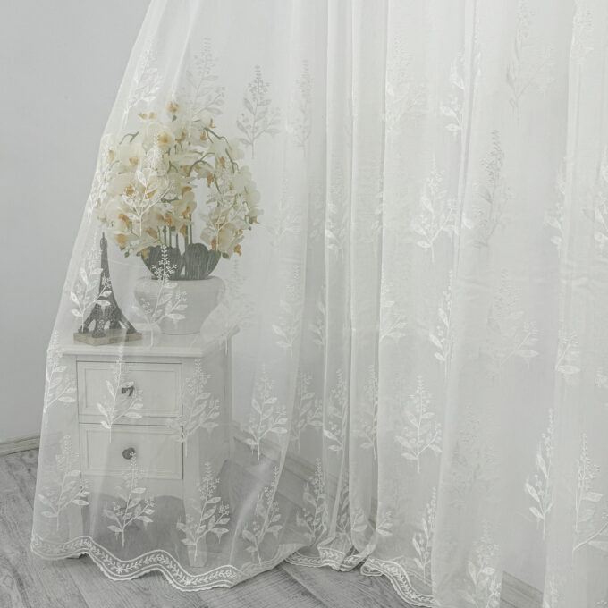 Perdea Nature din Tulle cu Broderie, Ivoire, 140cm latime x 260cm inaltime, cu rejansa pt bara