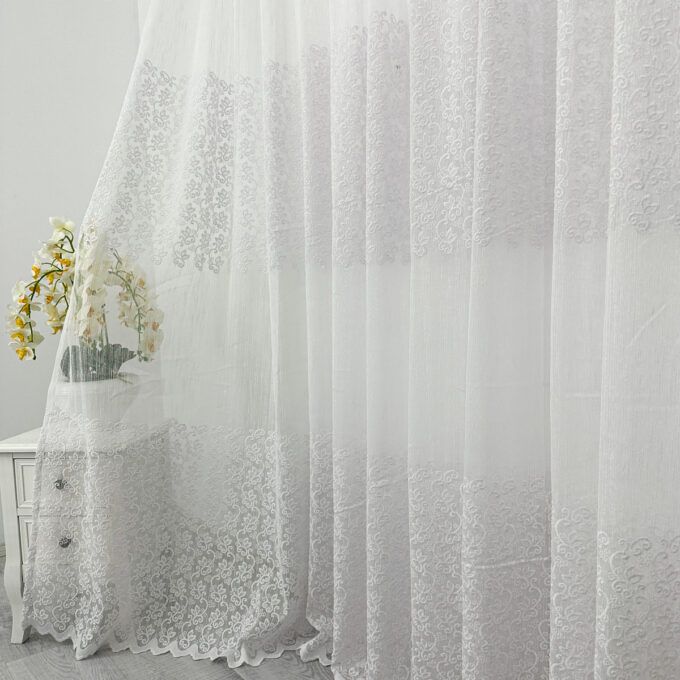 Perdea Florice tip IN cu Broderie, Alb, 100cm latime x 260cm inaltime, cu rejansa pt bara