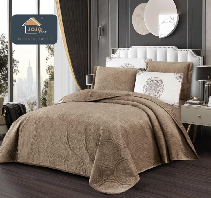 Cuvertura pat dublu, 5 piese, Finet Premium Matlasat, 220x240cm, Jojo Home, Maro