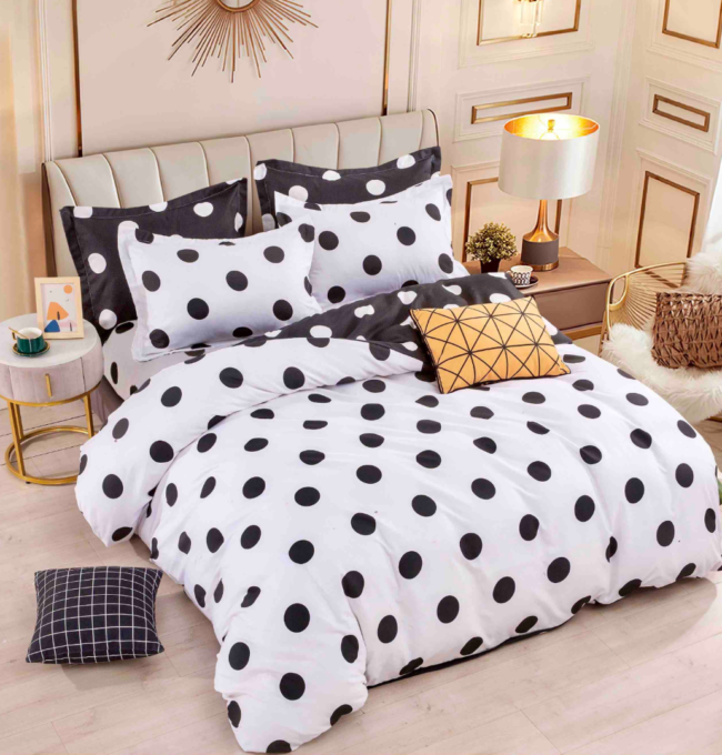 Lenjerie pat dublu, FINET, 6 piese, Jojo Home, Alb, Negru, Buline 1 Lenjerie pat dublu, FINET, 6 piese, Jojo Home, Alb, Negru, Buline