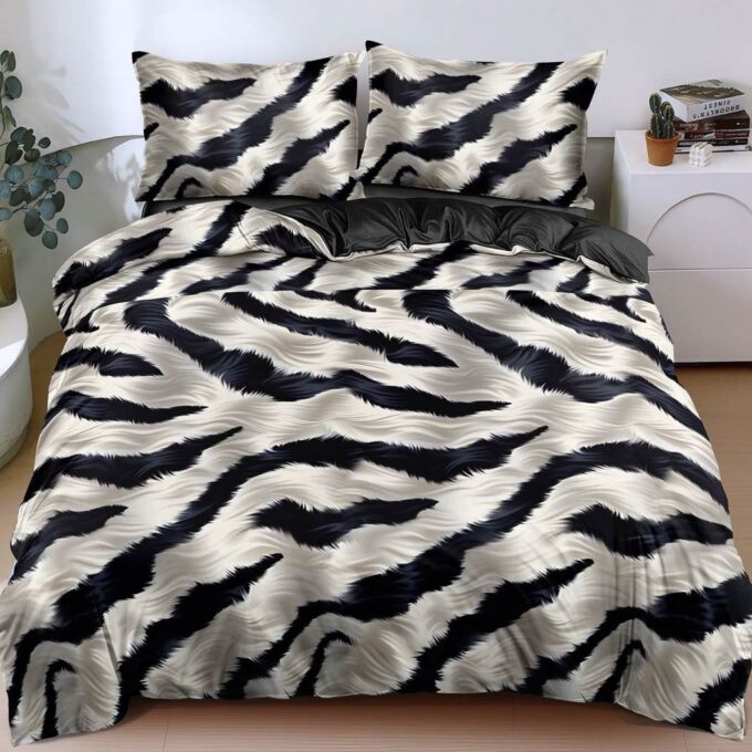 Lenjerie pat dublu bumbac satinat - 3 Bucati 219 Lei - Negru Gri animal print 1 Lenjerie pat dublu bumbac satinat - 3 Bucati 219 Lei - Negru Gri animal print