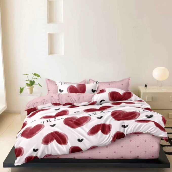 Lenjerie pat dublu cu ELASTIC, Finet, 6 piese, Roz, inimioare 1 Lenjerie pat dublu cu ELASTIC, Finet, 6 piese, Roz, inimioare