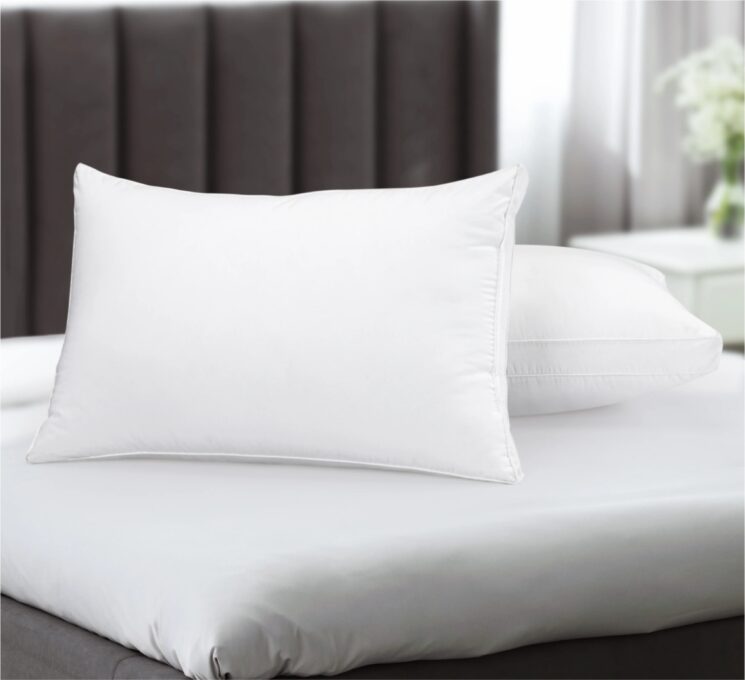 Set de 2 perne Hotel Luxury dreptunghiulare 50x70cm cu puf siliconizat, alb