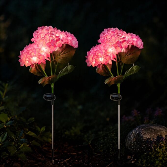 Set 2 Lampi Solare Decorative Tip Hortensie Roz – Iluminare LED, Design Realist si Functionare Automata 1 Set 2 Lampi Solare Decorative Tip Hortensie Roz – Iluminare LED, Design Realist si Functionare Automata