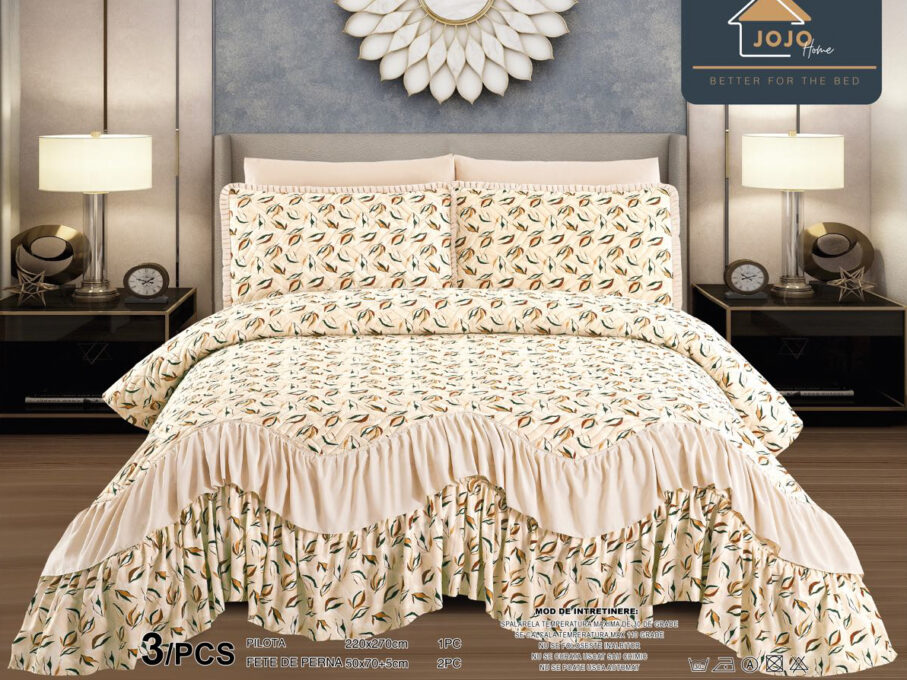 Cuvertura pat dublu, 3 piese, Bumbac Finet, 220x270cm, cu volanase, Jojo Home, Bej, flori