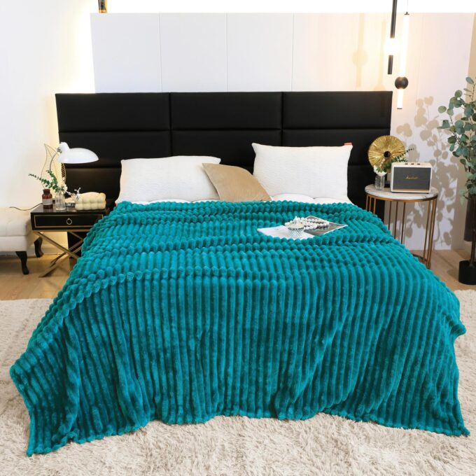 Patura pufoasa CoCoLiNo, 200x230cm, Jojo Home, Turquoise