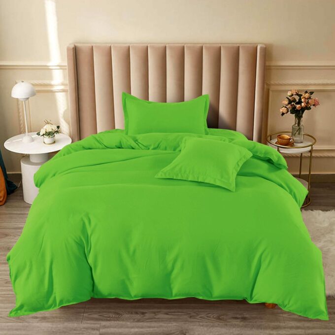 Lenjerie pat 1 PERSOANA, BUMBAC FINET, 4 piese, cu ELASTIC, Verde intens 1 Lenjerie pat 1 PERSOANA, BUMBAC FINET, 4 piese, cu ELASTIC, Verde intens