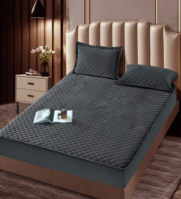 Husã matlasatã tip topper din catifea, 180x200cm + 2 fete de perna 50x70cm, antracit