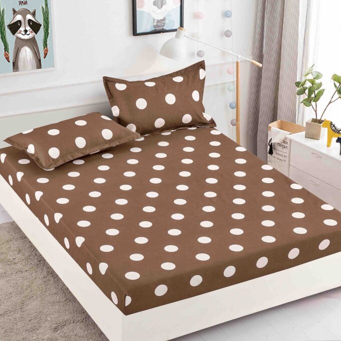 Cearsaf cu elastic, Bumbac FINET, 160/180x200cm, 2 fete de perne 50x70cm, Jojo Home, Maro, buline