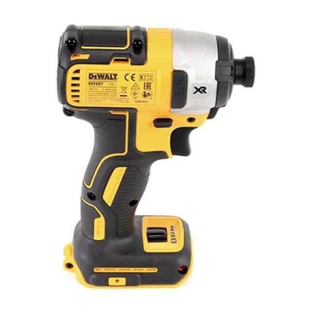 Masina de insurubat cu impact, compatibila cu acumulatori Dewalt DCF887N, 18V, cuplu maxim 205 Nm, hex 1/4"" 1 Masina de insurubat cu impact, compatibila cu acumulatori Dewalt DCF887N, 18V, cuplu maxim 205 Nm, hex 1/4""