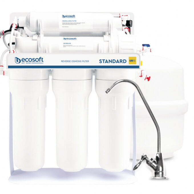 Purificator apa cu osmoza inversa Ecosoft cu mineralizare in 5 trepte si pompa booster